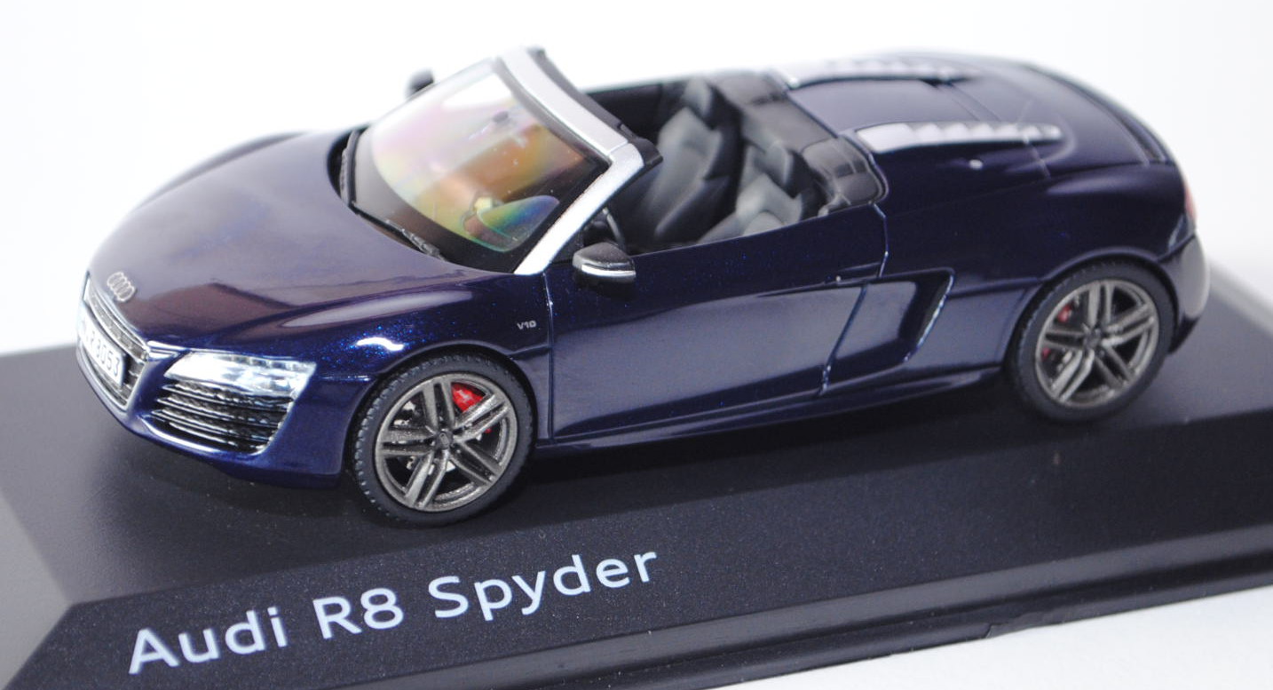 Audi R8 Spyder 5.2 FSI facelift, Modell 2012-, estorilblau, innen schwarz, Schuco, 1:43, Werbeschach