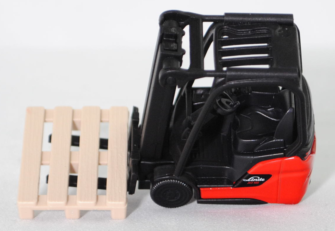 00000 Linde MH Elektrostapler Xi16 (Typ Dreirad-Elektrostapler, Baureihe 1251, Modell 2024-), schwarz/rot, Sitz schwarz, SIKU SUPER, 1:43, P29f