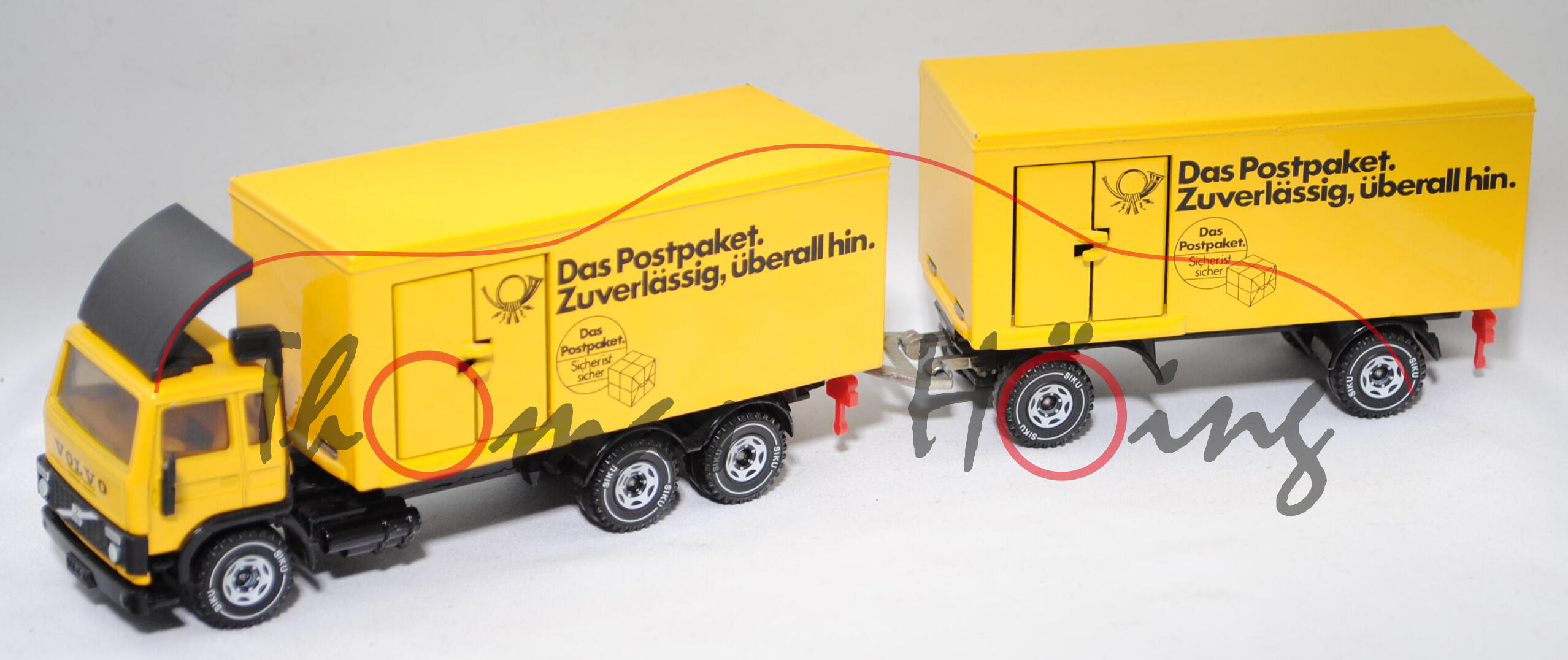 00004 Volvo F7 Turbo 6 (Mod. 78-84) DBP Lastzug mit Kofferaufbau (Paketlastzug), gelb/schwarz