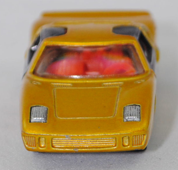00006 Ford GT40 (Mk I bzw. Mark 1, Modell 1965-1967), Karosserie hell-honiggelbmetallic, Türen schwarz, Bpr. V 296 / W-Germ, Verglasung klar, R11, SIKU SUPER, 1:57, m-