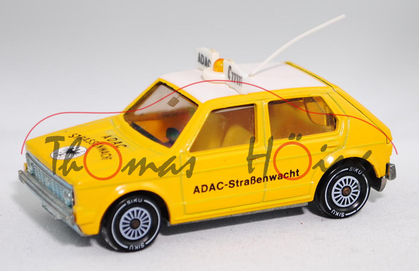 00000 VW Golf I (Typ 17, Modell 1978-1980) ADAC-Straßenwacht, kadmiumgelb, innen gelb, Lenkrad schwa