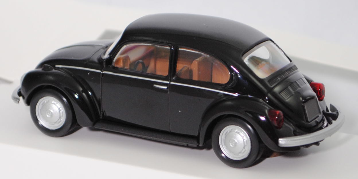 VW Käfer / Coccinelle 1303 Limousine (1. Generation, Typ 11 Modell 111, Modell 1972-1974, Baujahr 1973), schwarz (Farbcode L041), innen hell-braunbeige, Norev Jet-car, 1:43, mb