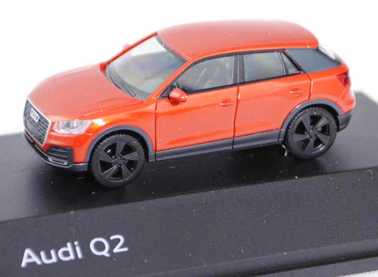 Audi Q2 (Modell 2016-), korallenrot, Herpa, 1:87, Werbeschachtel