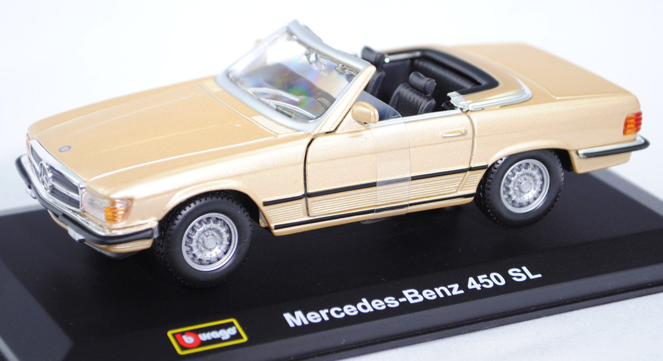 Mercedes-Benz 450 SL Roadster, (Baureihe R 107, Baumuster 107.044, Modell 1971-1980), goldmetallic