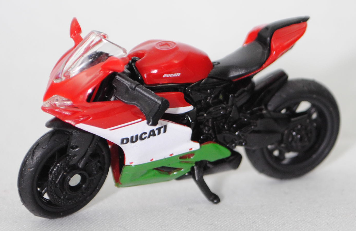 00500 I Ducati 1299 Panigale (4. Generation, Typ Superbike, Modell 2015-2018) Tricolore, rot/schwarz, Verkleidung mit Druck Tricolore, SIKU SUPER, 1:35, P29e mit grauer Preisecke