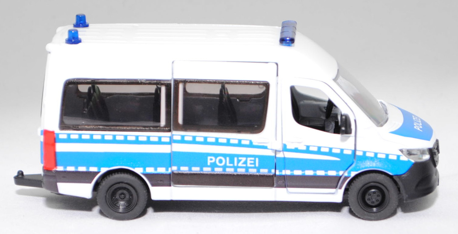 00001 Mercedes-Benz Sprinter III Tourer (W 907, Modell 2018-2021) 319 CDI L2 Bundespolizei Mannschaftswagen, reinweiß, POLIZEI mittig auf der Motorhaube, SIKU SUPER, 1:50, L17mpK