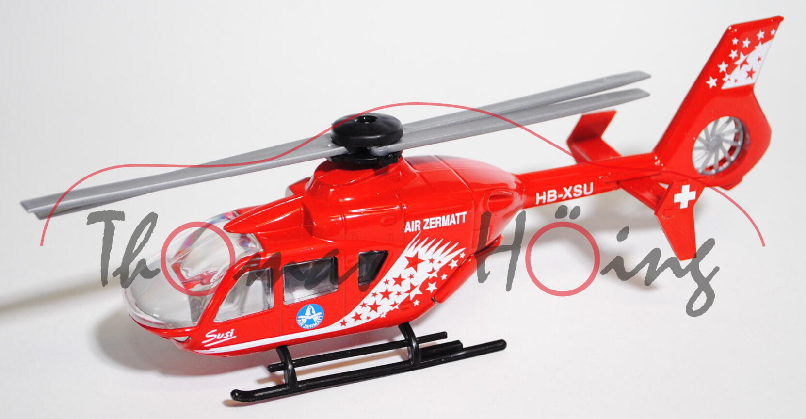 03900 Eurocopter Hubschrauber, verkehrsrot, Susi / AIR ZERMATT / AIR ZERMATT / HB-XSU, 1:55, L15, CH