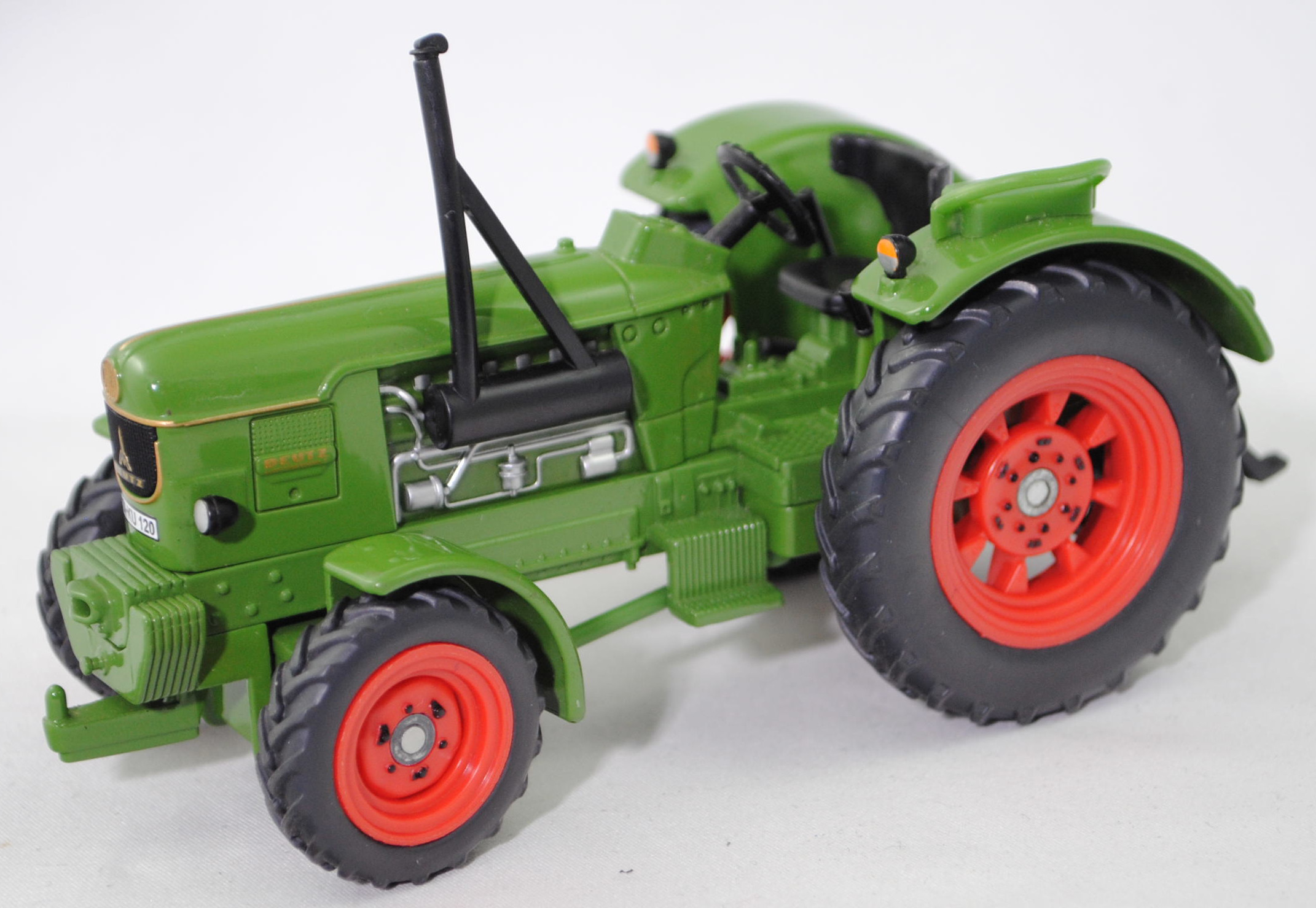 00000 Deutz D 9005 A Ackerschlepper (Modell 1967-1968), grasgrün, ohne Fahrer, SIKU FARMER, 1:32