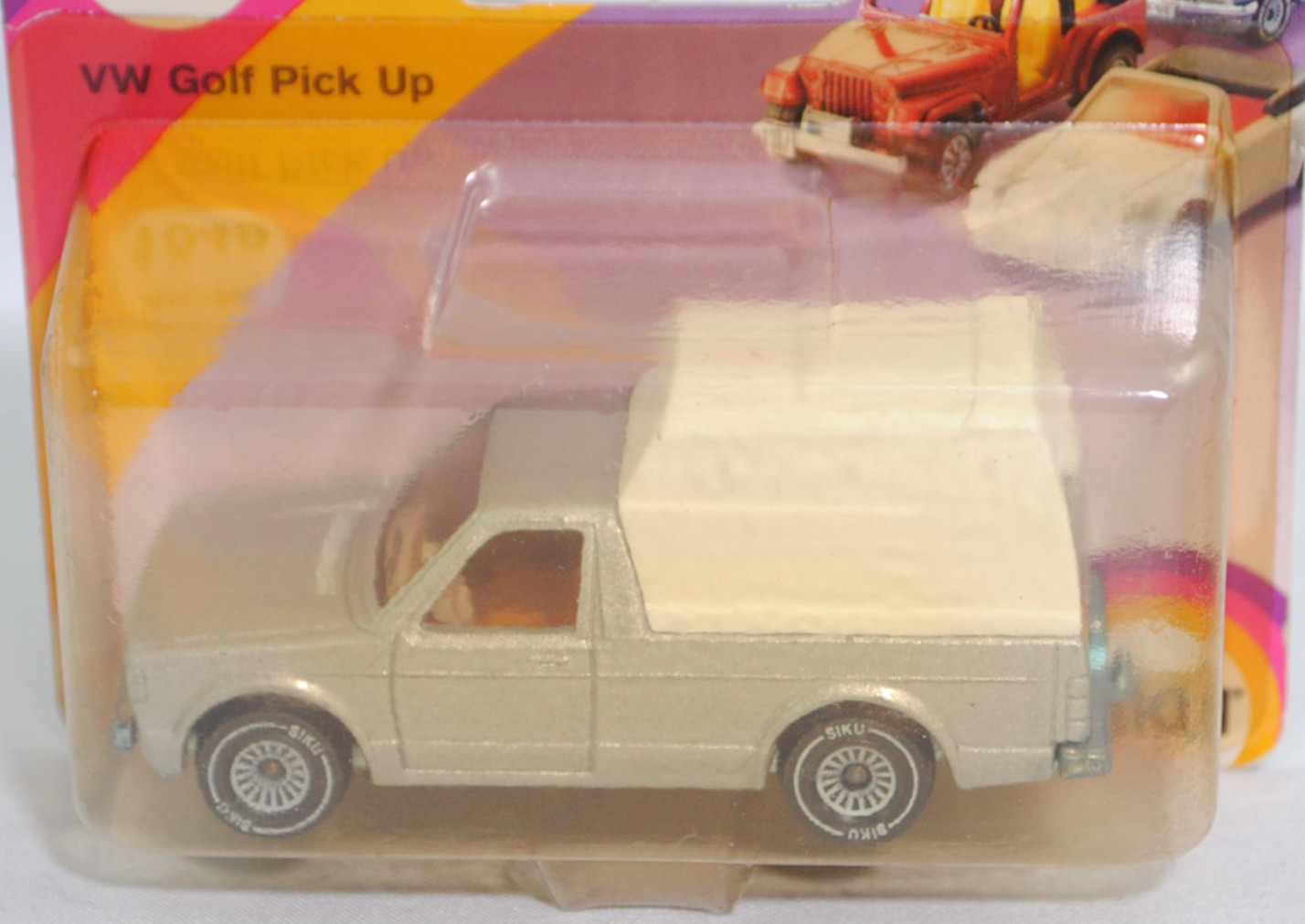 00001 VW Pickup Truck LX (vgl. VW Caddy I) (14D, Typ 147, Mod. 81-83) mit Kastenaufbau, silber, VOLKSWAGEN in signalrot auf Heckklappe, ohne Loch in der Bpl., SIKU, 1:58, P23 vergilbt