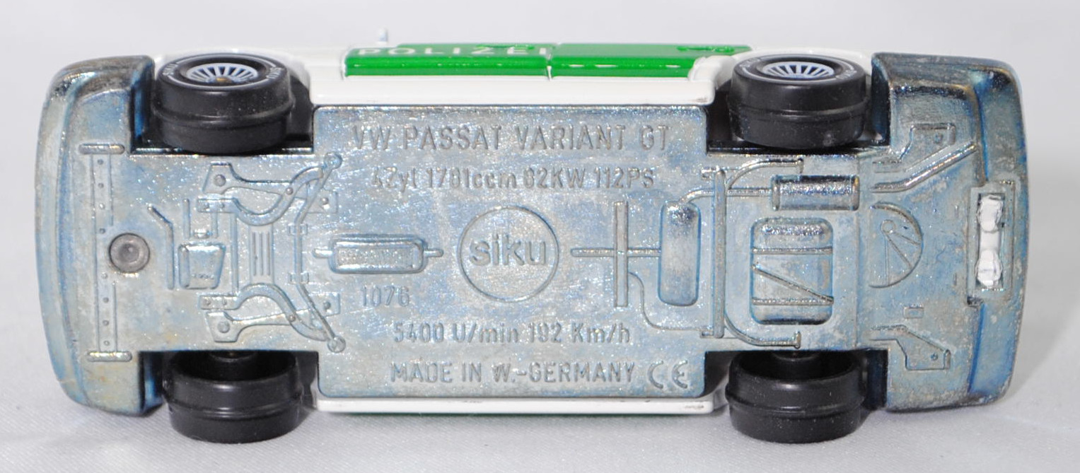 00013 VW Passat Variant (B3, Typ 35i) Polizei-Lautsprecherwagen, Modell 1988-1993, Germ, B4