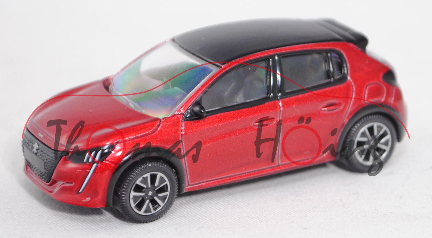 Peugeot 208 II 1.2l (2. Gen., Mod. 2019-), elixir rot, Dach perla nera schwarz, ca. 1:64, Norev, mb