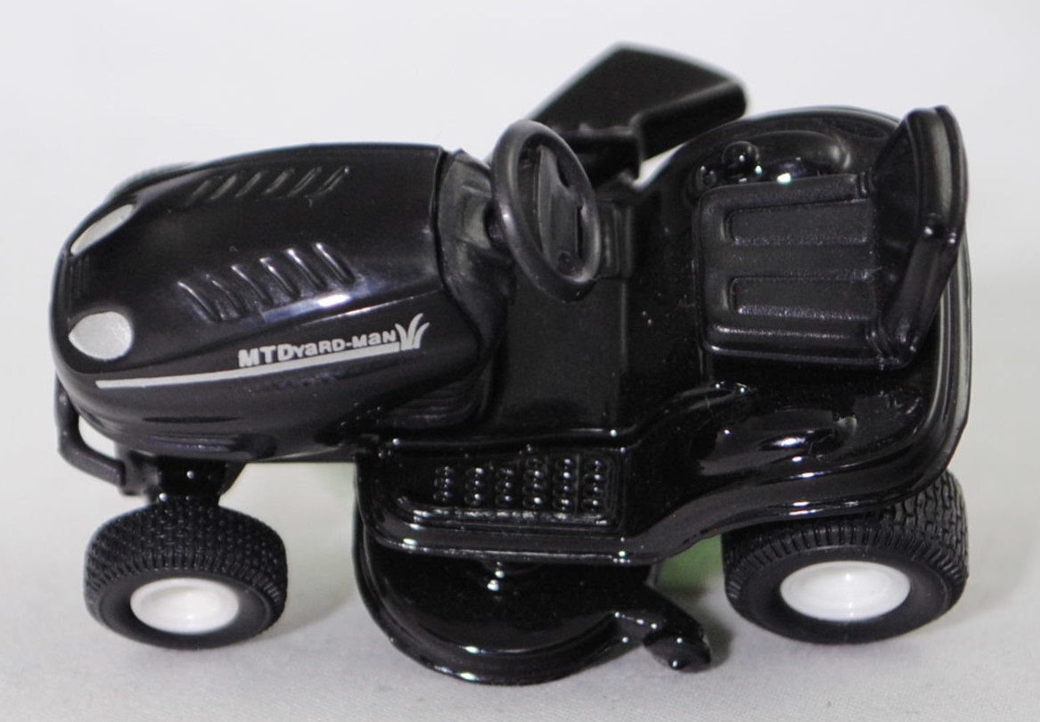 00002 Rasentraktor MTD YaRD-MaN AG 5165 AUTODRIVE™ (Modellnummer 13AE504G643, 4-Style, Modell 2002-2002), schwarz, ohne Chargennummer, SIKU SUPER, 1:32, m