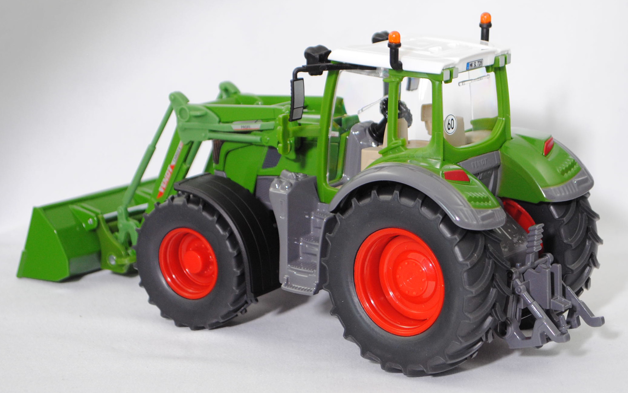 00000 Fendt 728 Vario Gen7 (7. Generation, Modell 2023-) mit abnehmbarem Frontlader, reinweiß/hell-grasgrün/hell-basaltgrau/mattschwarz, SIKU FARMER 1:32, L17mpK