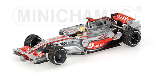 Vodafone McLaren Mercedes MP4-23, chromsilber/tagesleuchtfarbe, Team Vodafone McLaren Mercedes (2. P