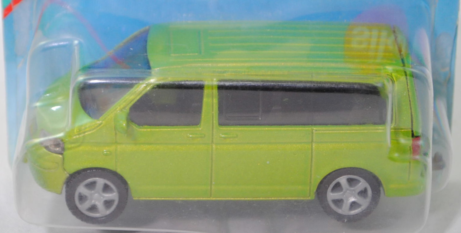 00003 VW T5.1 Multivan 3.2 V6 4MOTION (Typ 7H, Mod. 03-09), h.-gelbgrünmet., SIKU, 1:58, P29a geklebt