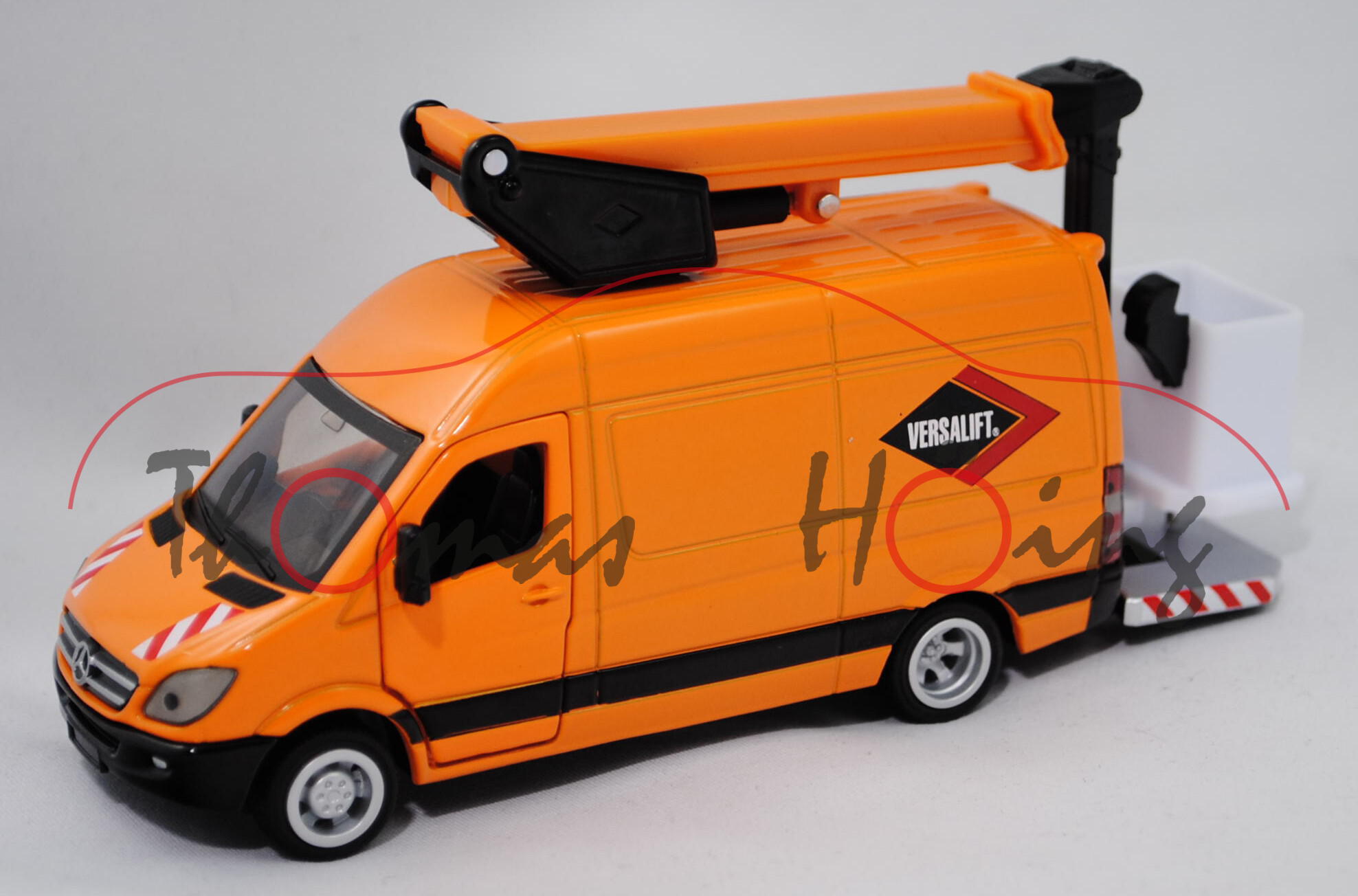 00000 Mercedes-Benz Sprinter II (NCV 3, W 906, Modell 2006-2009) Hochdach-Kastenwagen mit VERSALIFT®, Siku, 1:50, L17mpK