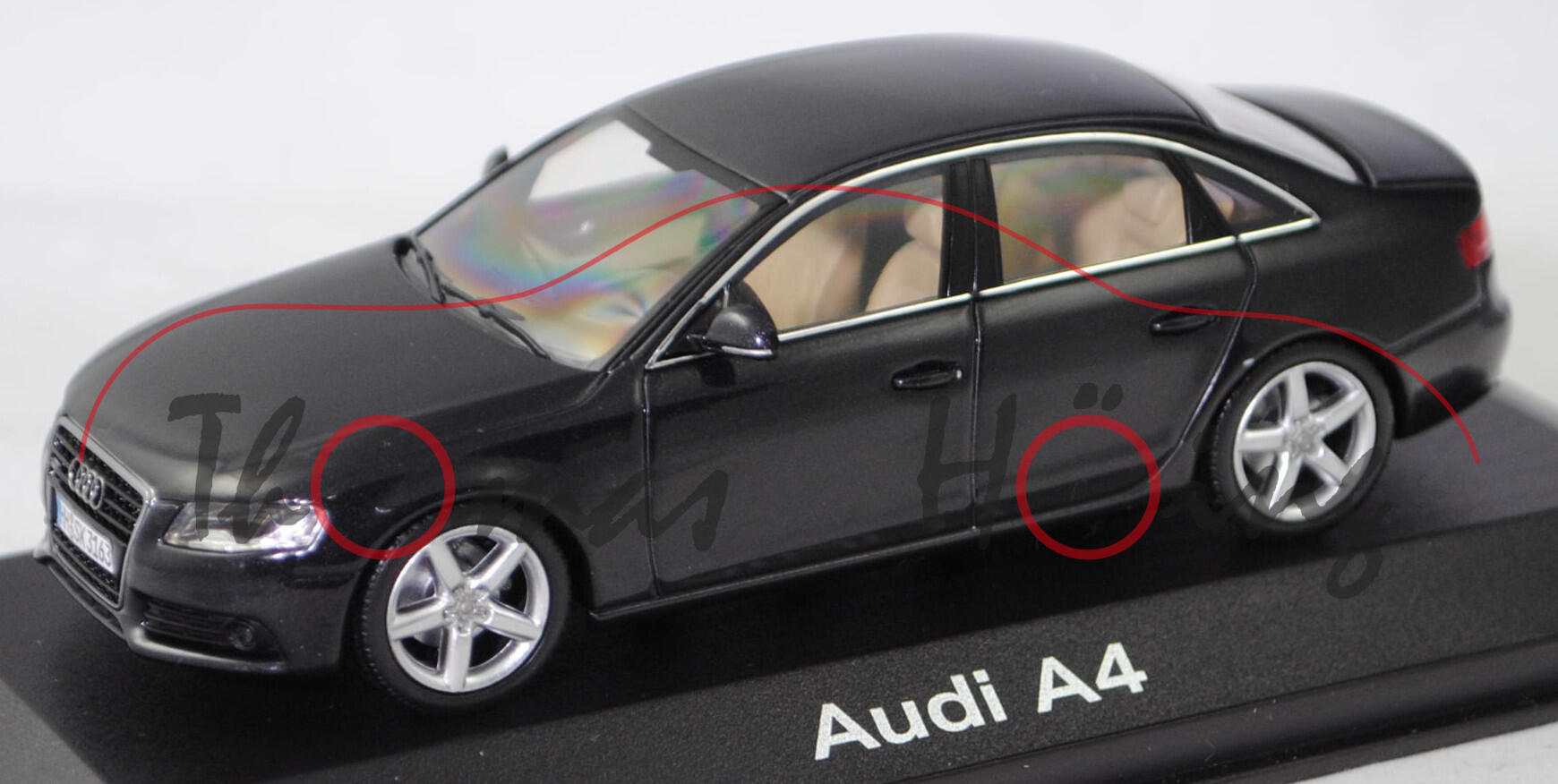 Audi A4 3.2 FSI quattro Ambition (B8, Typ 8K, Vorfacelift, Modell 2007-2011), phantomschwarz perleffekt (LZ9Y), Minichamps, 1:43, PC-Box (Umverpackung weg)