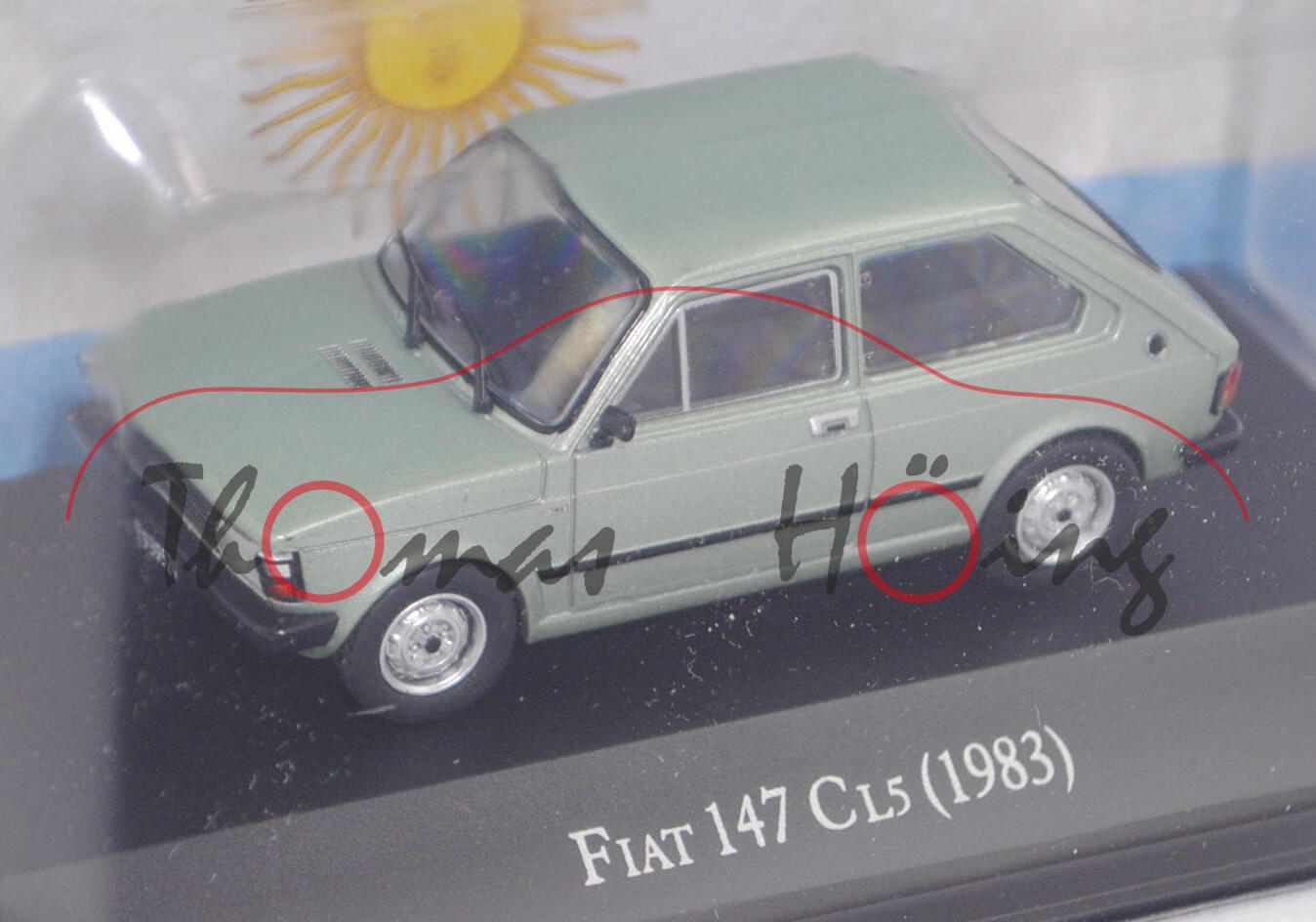 FIAT 147 CL 5 (Mod. 83-84) vgl. FIAT 127 (Mod. 77-82), grünmetallic, EDITION ATLAS, 1:43, Hauben-Box