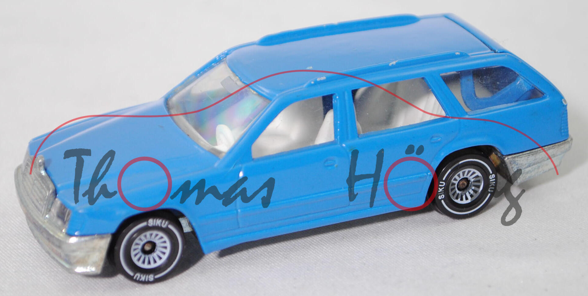 00008 Mercedes-Benz 300 TE (S 124, Modell 1985-1986), himmelblau, mit CE-Zeichen, SIKU, 1:55, vsc