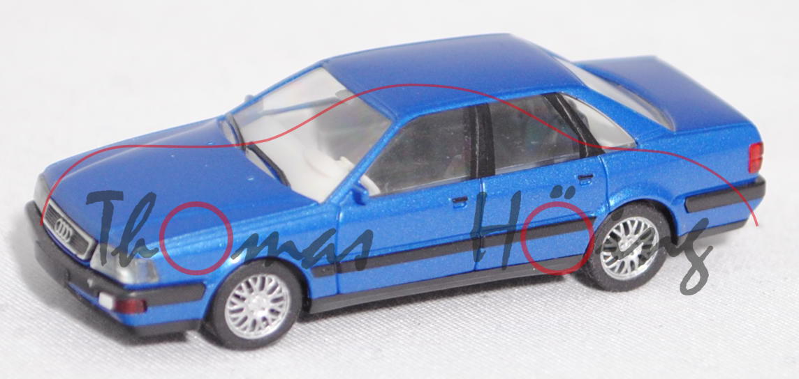 Audi V8 (D11, Typ 4C, Mod. 1988-1994), enzianblaumetallic (vgl. indigo perleffekt), Herpa, 1:87, mb