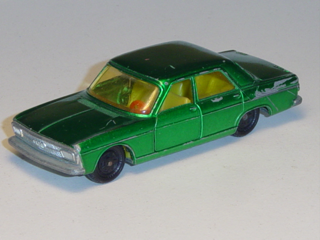 Audi 100 LS, grünmetallic, R3, vsc (Dach verkrazt)