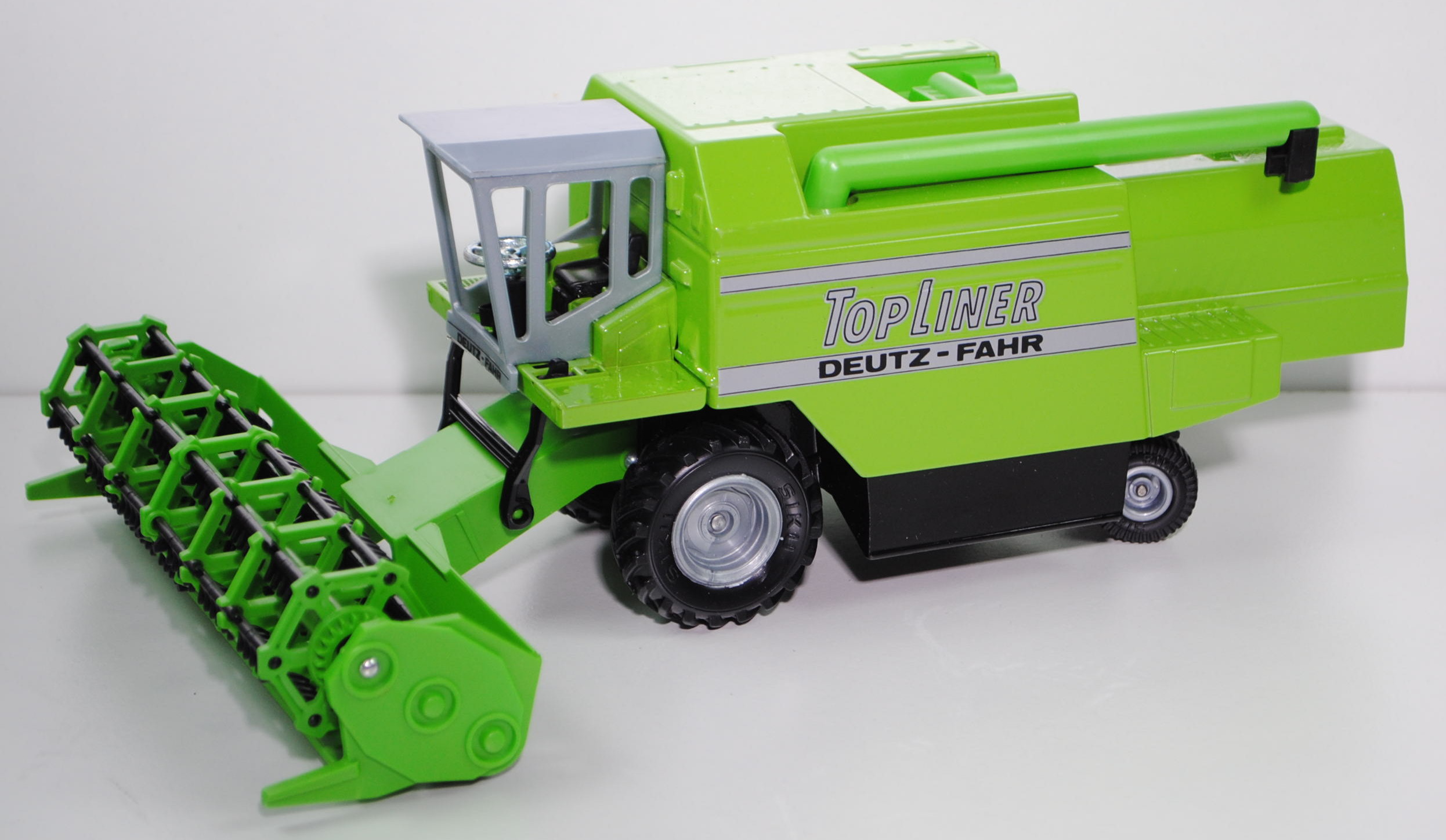 Deutz-Fahr Mähdrescher, gelbgrün, TOP LINER, L14a