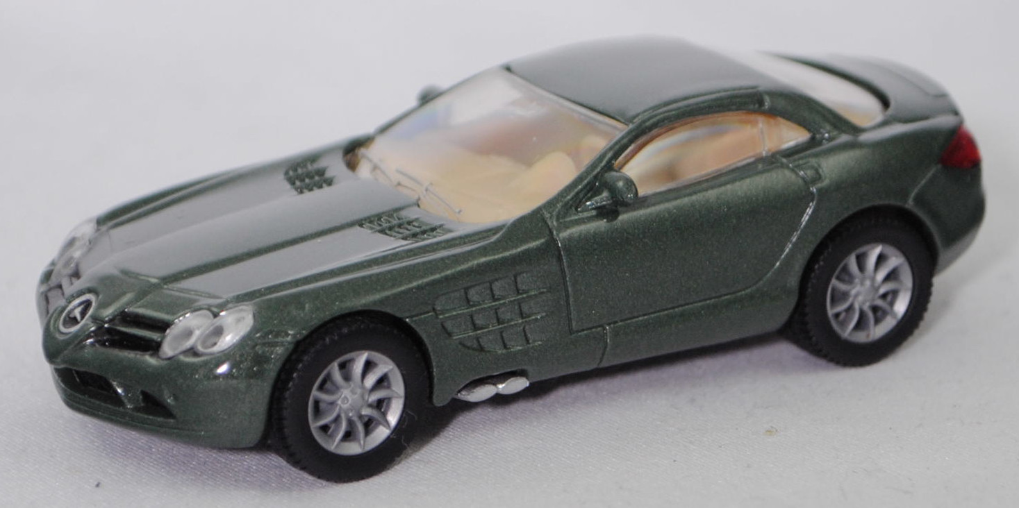 00007 Mercedes-Benz SLR McLaren (1. Generation, C 199, Modell 2004-2008), hell-chromoxydgrünmetallic, Bpr. 1004, B25a / B25b silbergrau, SIKU SUPER, 1:55, m