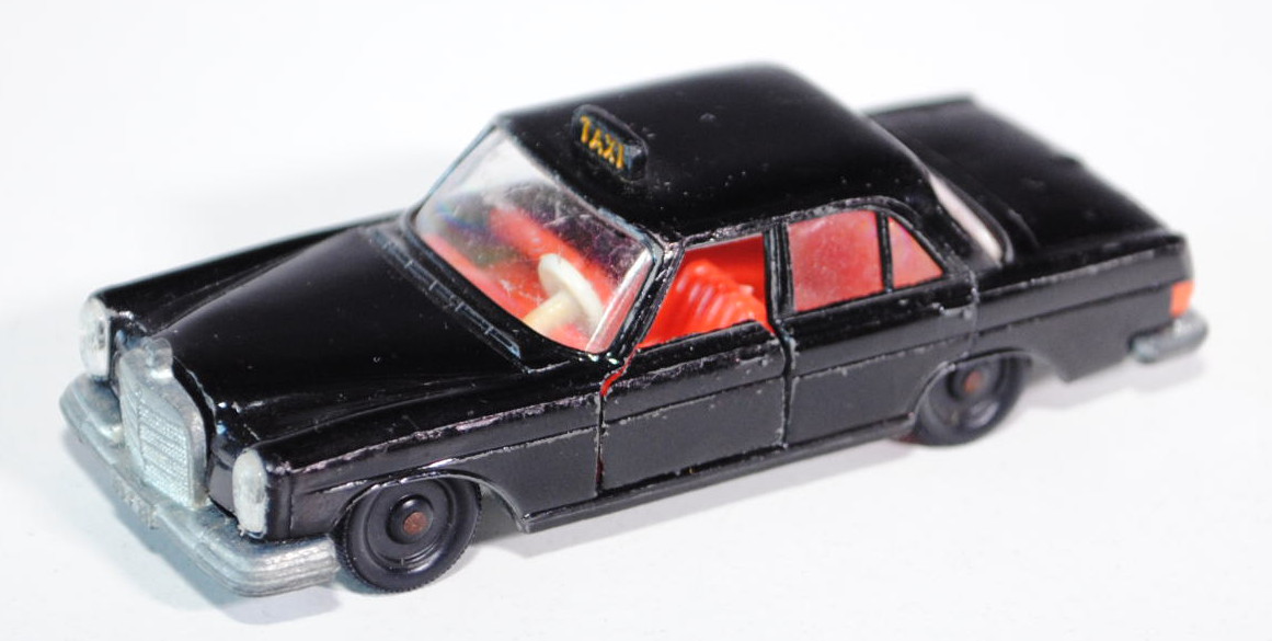 Mercedes 250 SE Taxi, schwarz, innen rotorange, Lenkrad weiß, HL Kunststoff, R2, minimale Farbabplat