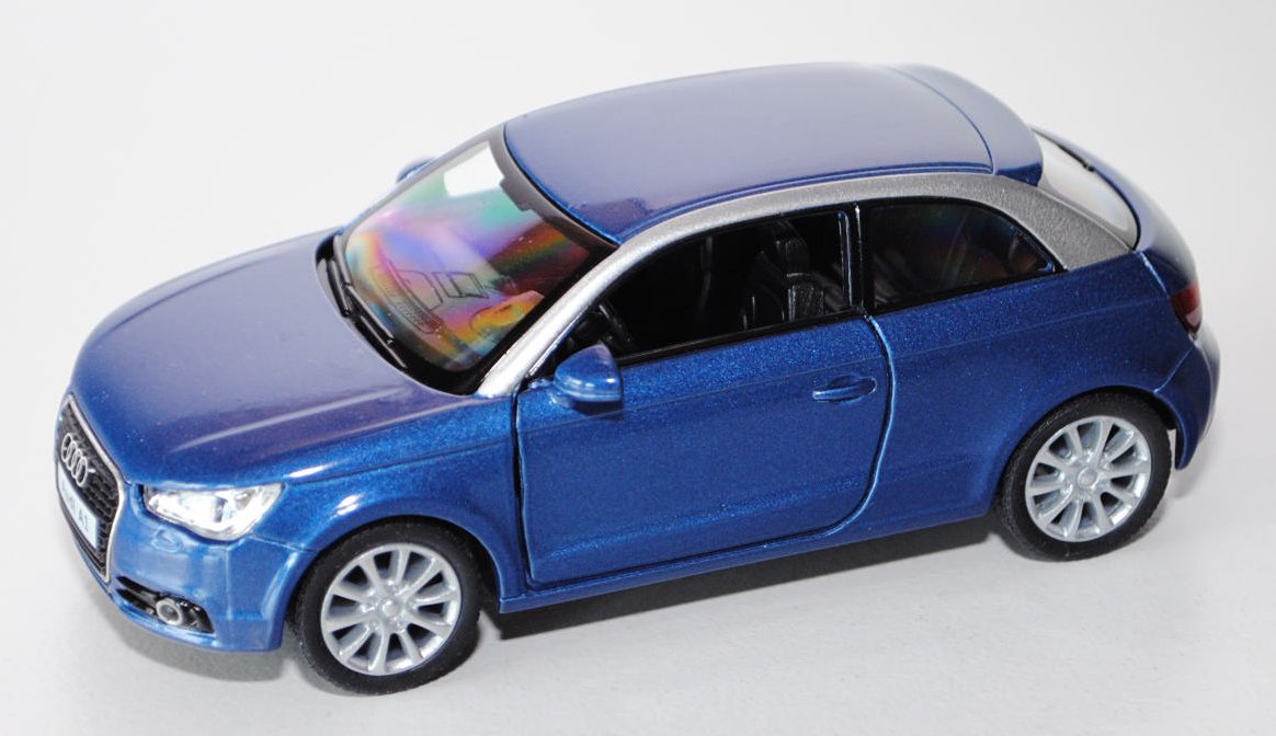 Audi A1, Modell 2010-, blaumetallic, Kinsmart, 1:32