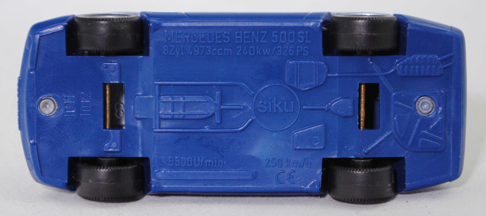 00005 Mercedes-Benz 500 SL mit Verdeck (Hardtop) (R 129, Modell 1989-1992), silberblaumetallic/saphirblau, Scheibe seitlich lackiert, Heckklappe mit Stern, Hong, B7, SIKU, 1:55, m