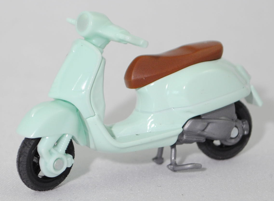 00000 Vespa 125 GTS Super (6. Generation, Baureihe GTS, Modell 2019-), Frontschild mit Fahrgestell blass-lichtgrün (grün relax VK), SIKU SUPER, 1:34, P29f