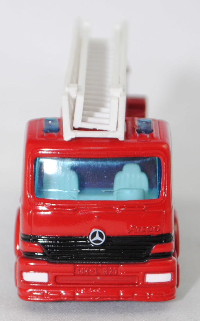 00002 Metz Hubrettungsfahrzeug DL 23-12 S auf Fahrgestell Mercedes-Benz Atego (Modell 1998-2004) (Feuerwehr-Drehleiter), signalrot, C1 weiß, SIKU SUPER, 1:80, m