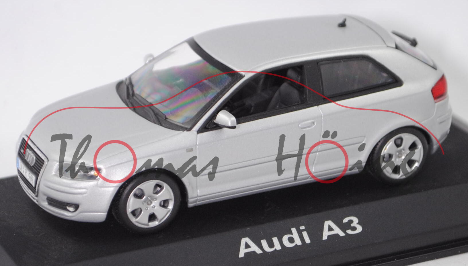 Audi A3 3.2 quattro, (Typ 8P, Facelift 2005, Modell 2005-2008), lichtsilber, Minichamps, 1:43, mb