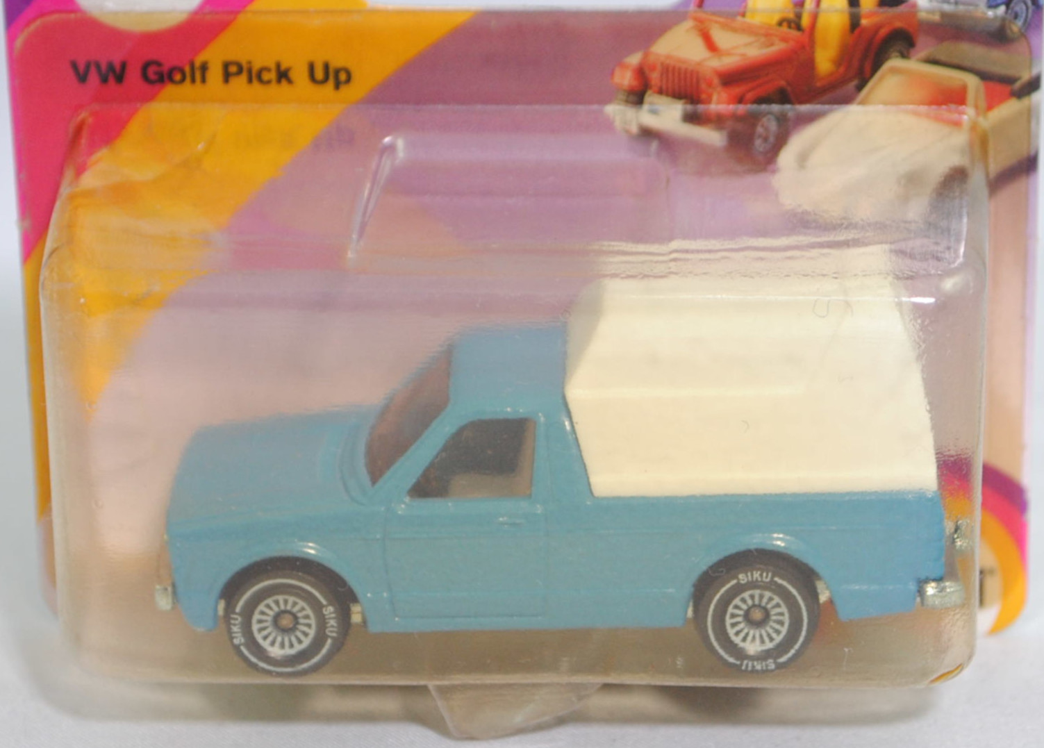 00006 VW Pickup Truck LX (vgl. VW Caddy I) (14D, Typ 147, Mod. 81-83) mit Kastenaufbau, lichtblau, VOLKSWAGEN in weiß auf Heckklappe, Bpr. ohne CE-Zeichen, SIKU, 1:58, P23 vergilbt