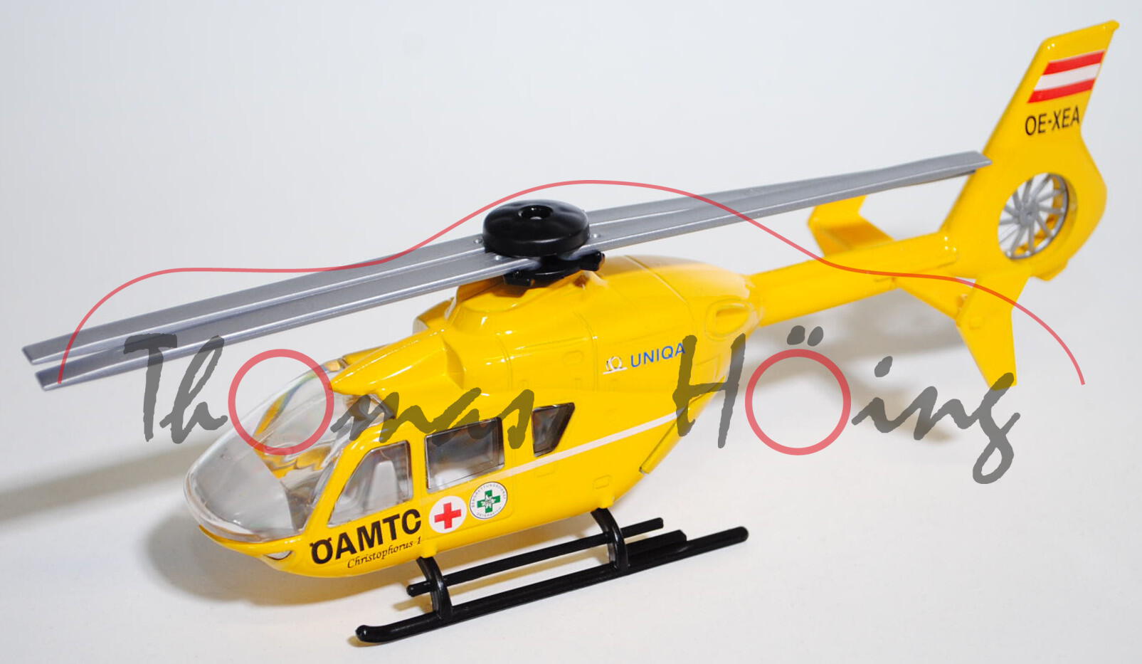 03802 Eurocopter Hubschrauber, kadmiumgelb, ÖAMTC / Christophorus 1 / BERGRETTUNGSDIENST ÖSTERREICH 