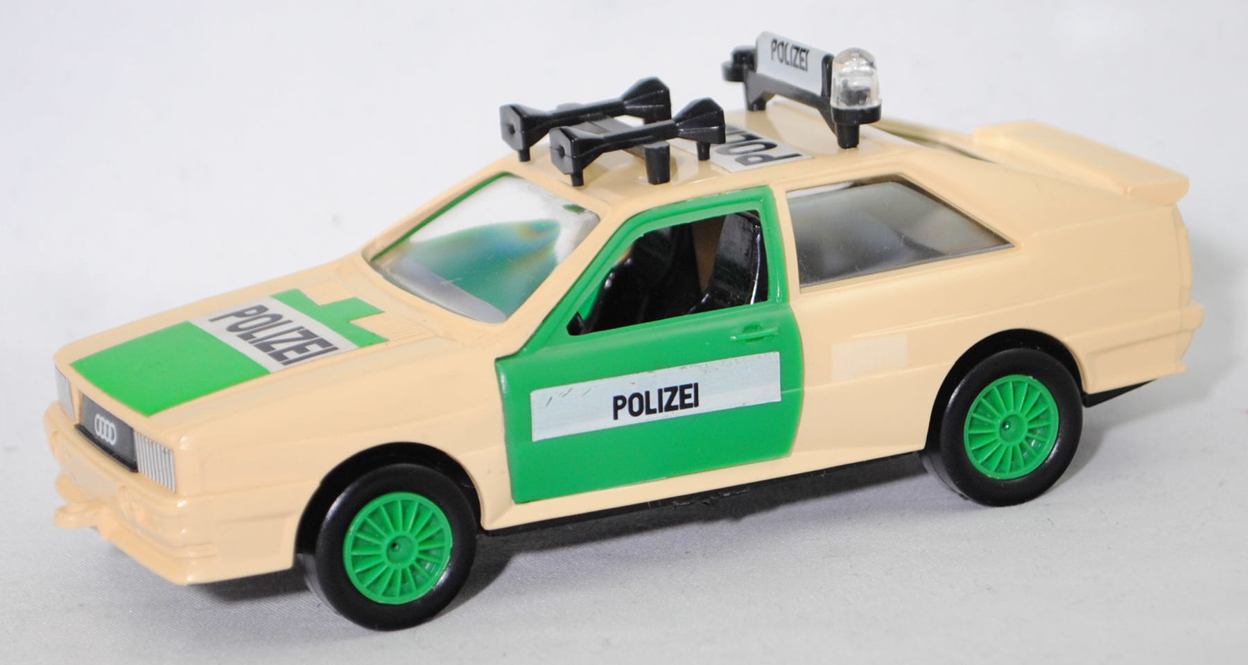 Audi quattro (B2, Typ 85Q, VFL (Vorfacelift), Modell 1980-1982) Polizei, cremeweiß, Türen grün, POLIZEI, Heller CLICLAC, 1:32, m- (vergilbt, 1 Warnlicht + Rammschutzgitter weg)