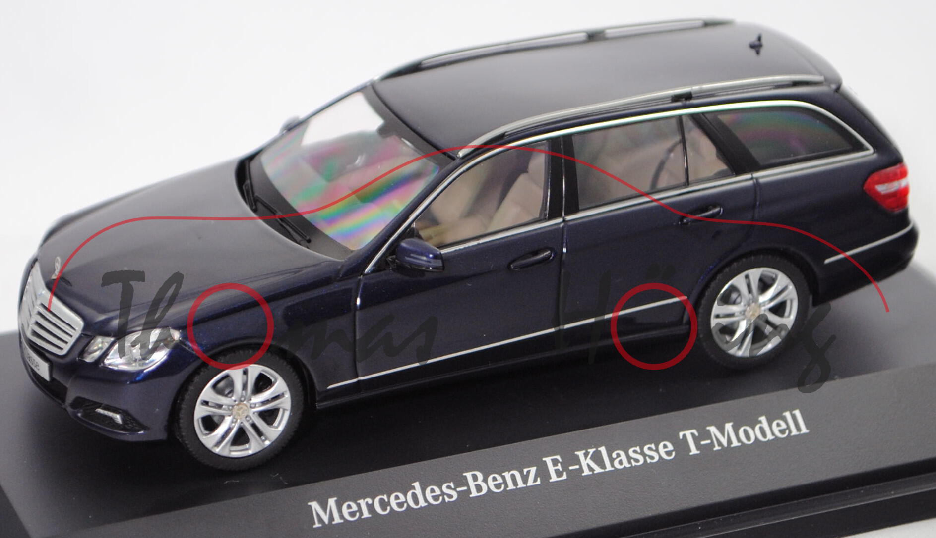 Mercedes-Benz E 500 T-Modell (S 212, Mod. 2009-2011), tansanitblau metallic, Schuco, 1:43, Werbebox