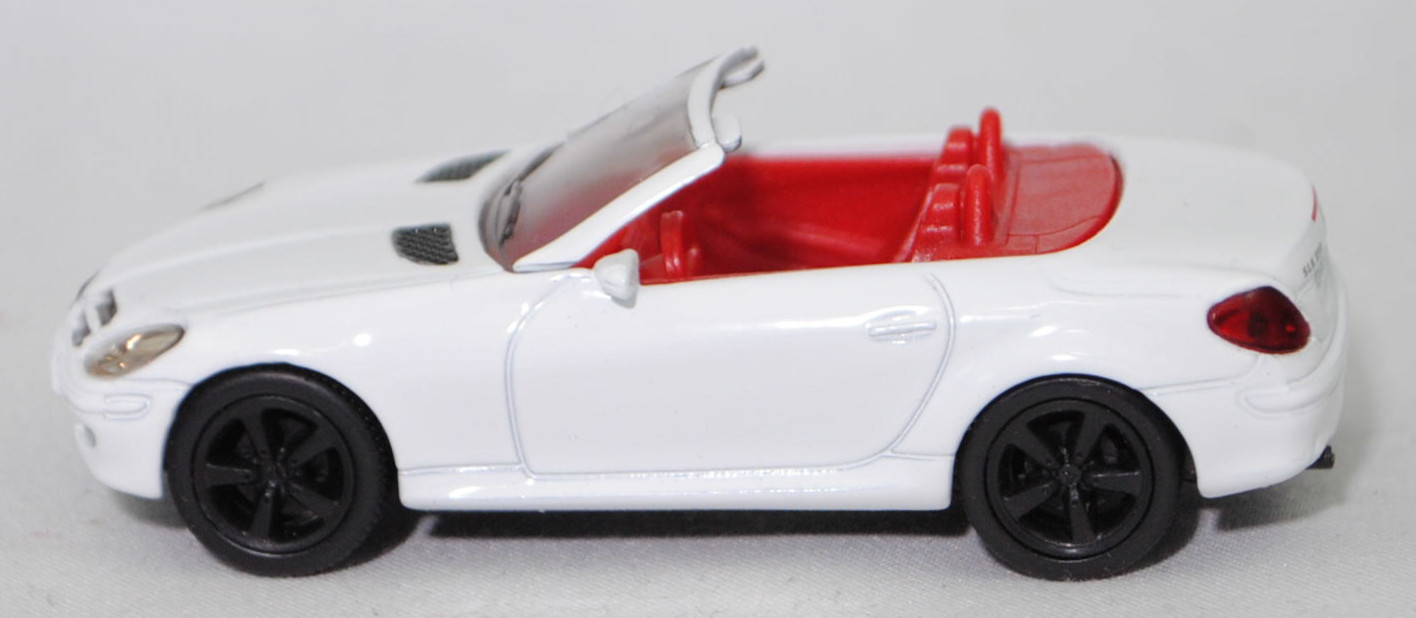 00011 Mercedes-Benz SLK 350 (interne Baureihenbezeichnung R 171, Vor-MoPf, Modell 2004-2008), reinweiß, innen rot/schwarz, Bpr. 1002, SIKU SUPER, 1:55, m