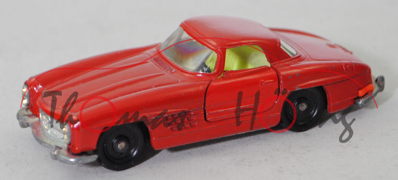 00009 Mercedes-Benz 300 SL Roadster mit Coupédach (W 198 II, Modell 1958-1963), feuerrot, innen blass-leuchtgelb, Lenkrad schwarz, HL hell-blutorange, R2, SIKU, 1:60, m-