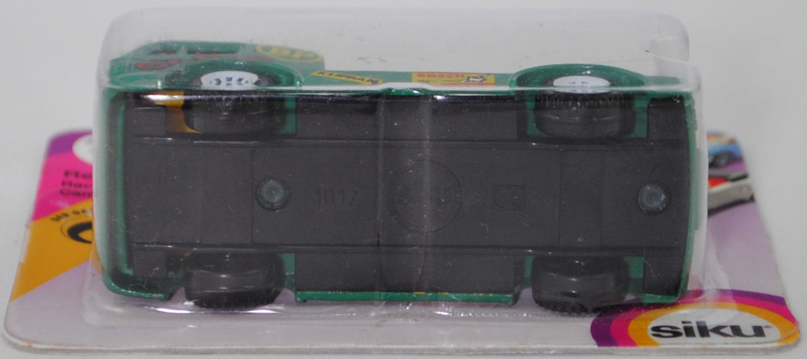00002 Mercedes-Benz 1450 S (Modell 1989-1993) Renntruck (Truck-Racing-Europameisterschaft, Klasse C), türkisgrün, GloBee / BP / KLIPPAN / BOSCH, C1 reinweiß, SIKU SUPER, 1:83, P23