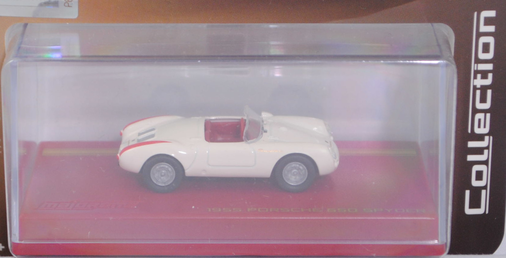Porsche 550 Spyder (1. Generation, auch Porsche 1500 RS genannt, Modell 1954-1956), cremeweiß, innen purpurrot, majorette, 1:64, PC-Box im Blister (Collection)