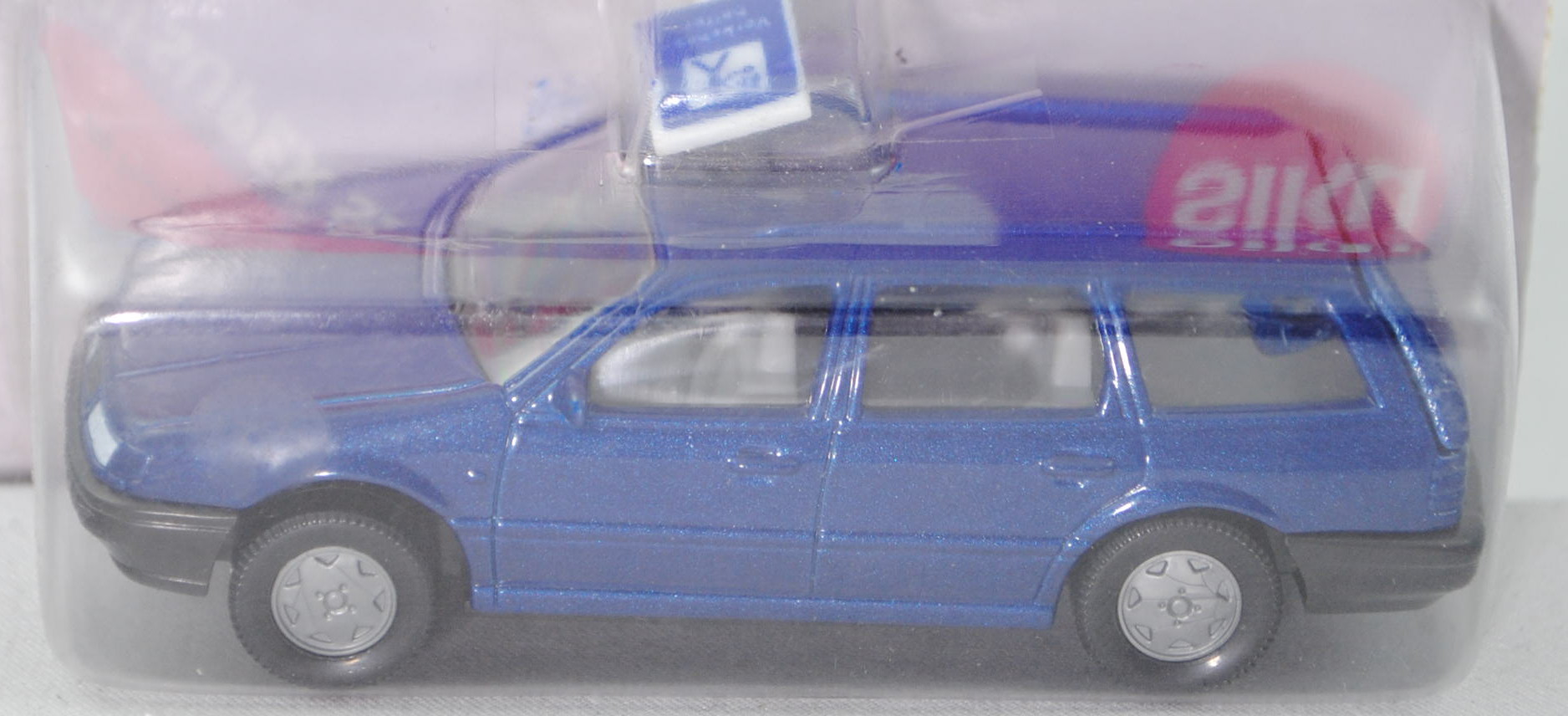 00000 VW Passat Variant 2.8 VR6 (B4, Typ 35i/3A, Modell 1993-1997), saphirblaumetallic, innen lichtg