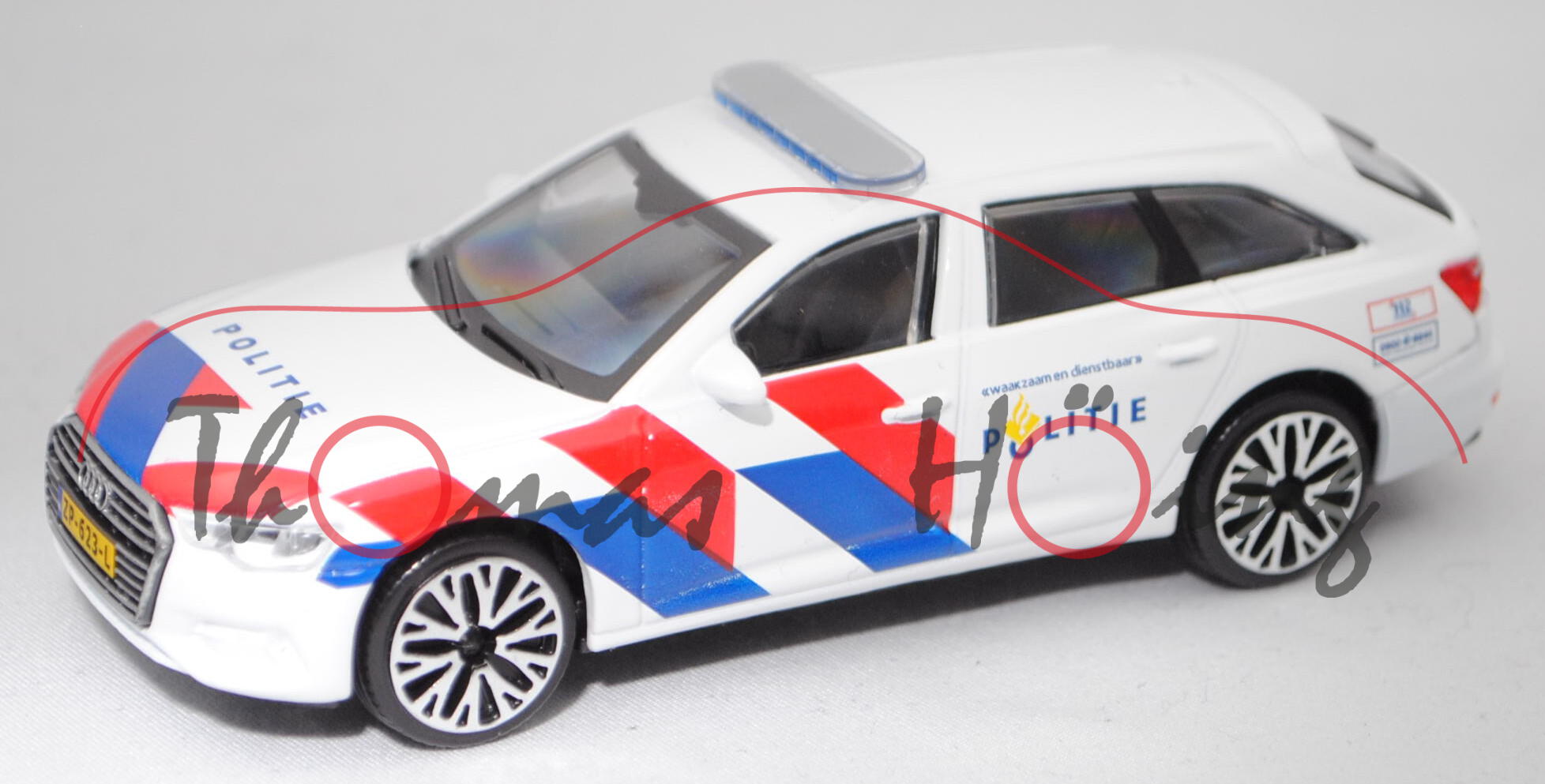 Audi A6 Avant 50 TDI quattro (C8, Typ 4K, Modell 2018-), ibisweiß, POLITIE / 112, Bburago, 1:43, mb