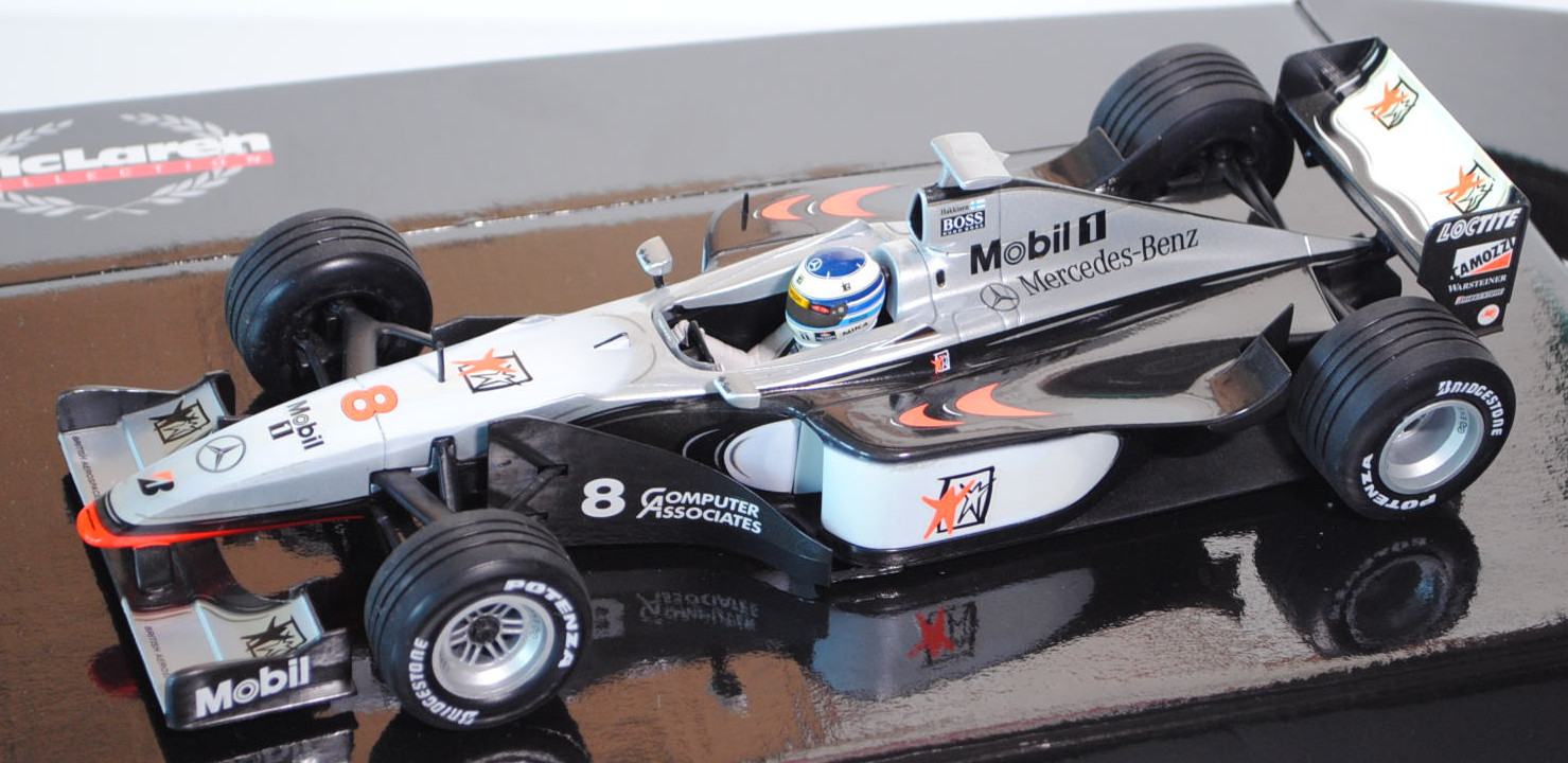 McLaren MP4-13, silber/schwarzgraumetallic, Team West McLaren Mercedes (1. Platz), Fahrer: Mika Häkk