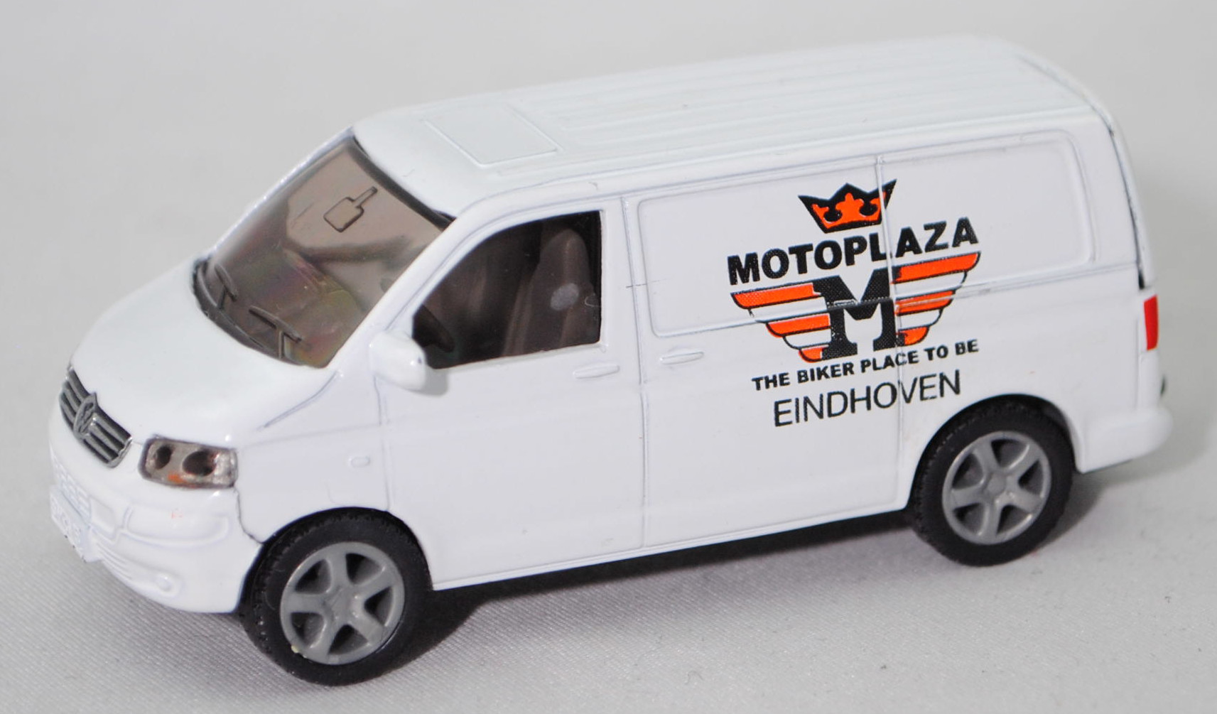 00409 MOTOPLAZA VW T5.1 Transporter (Modell 2003-2009), reinweiß, MOTOPLAZA, SIKU, 1:58, P29a