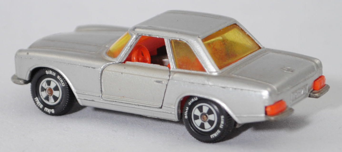 00004 Mercedes-Benz 280 SL (W 113, Baumuster 113.044, Pagode, Modell 1968-1971) mit Hardtop (Coupédach), silber, Bpr. V 302, Germ, Verglasung gelb, R10 weiß, SIKU SUPER, 1:60, m-