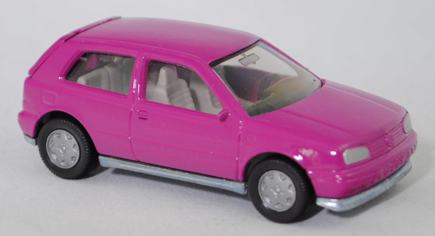 00000 VW Golf III 1.8 GL (Typ 1H, Vorfacelift, Modell 1991-1994), verkehrspurpur, innen grau, Lenkrad schwarz, Chassis chrom, Germ, Bpr. ohne Artikelnummer, SIKU SUPER, 1:56, m