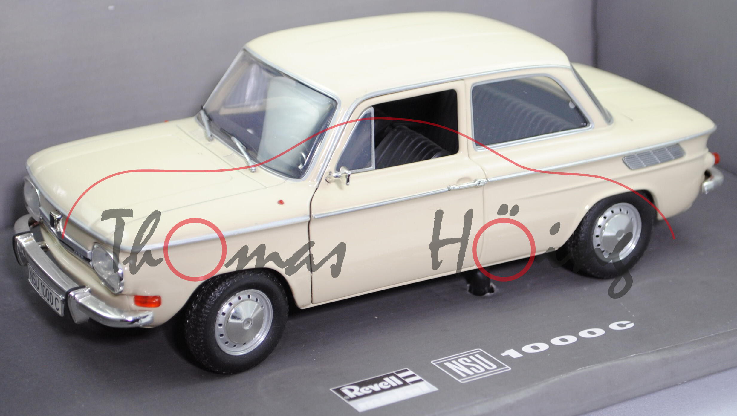 NSU 1000 C (Typ 67e, Modell 1967-1972), kansasbeige (Farbcode NSU 133), Revell, 1:18, mb (m-)