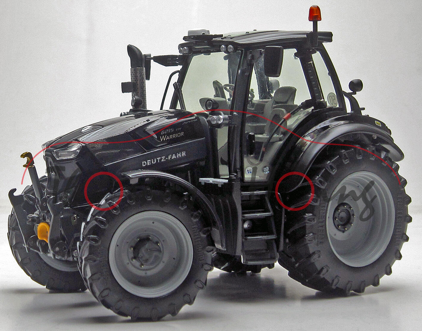 DEUTZ-FAHR Serie 6 AGROTRON 6215 TTV WARRIOR (Mod. 2019-), brillantschwarz, weise-toys, 1:32, mb