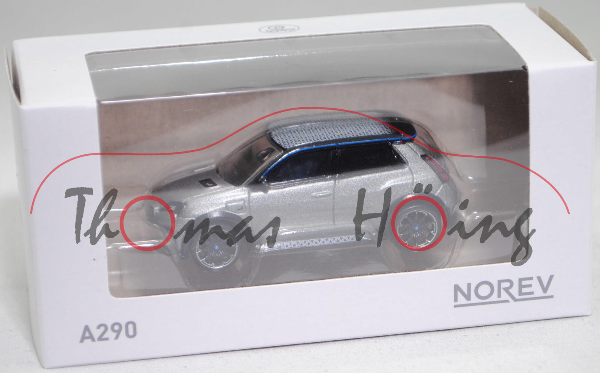 Alpine A290 Première Edition mit La Grise Designpaket (Modell 2024-), Karosserie dolomit-grau satiniert, Dach black-pearl-schwarz, Norev, 1:64, mb